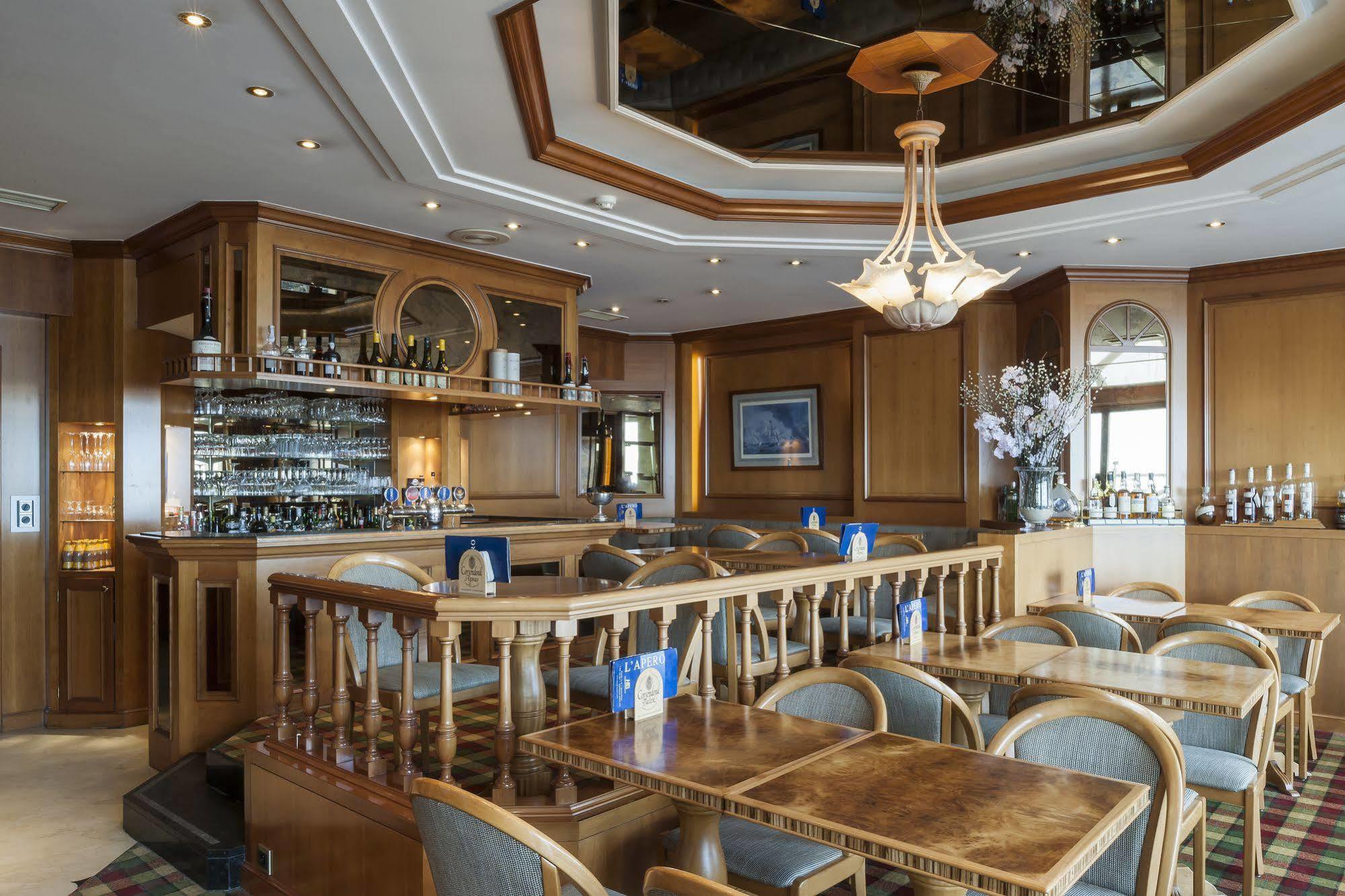 Palace Hotel 4*
